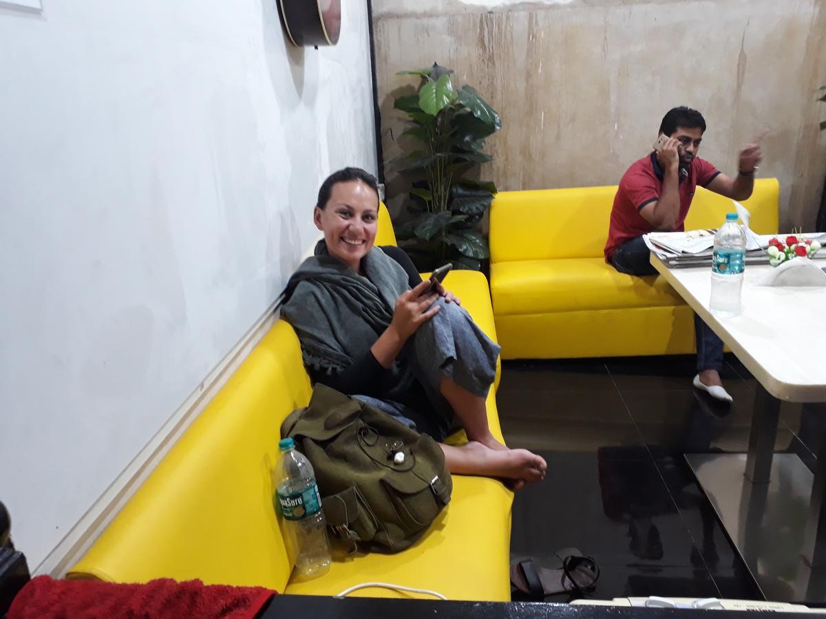 Town Hostel Mumbai - Ac Dormitory Exterior foto